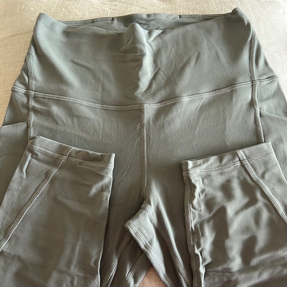 💯 Authentic Align™ High-Rise Pant with Pockets 28"